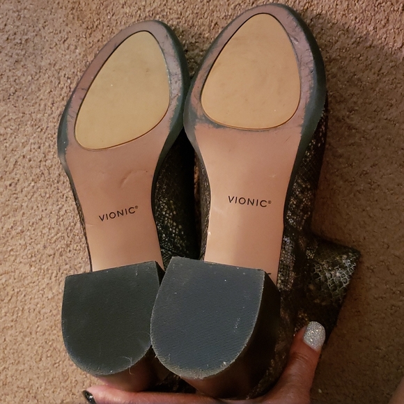 Vionic snakeskin boots